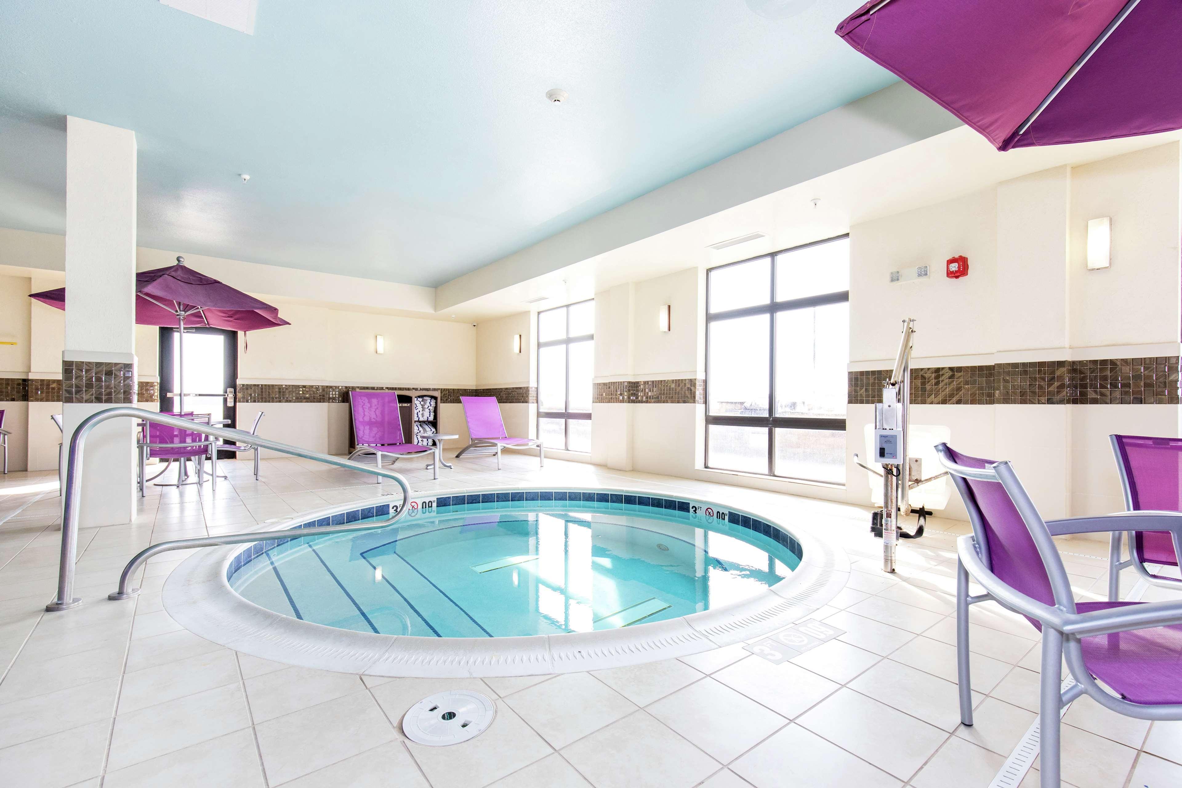 Hampton Inn And Suites Sandusky/Милан Экстерьер фото